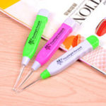 Korek Kuping Lampu LED / Pembersih Telinga Senter Flash Light Ear Pick