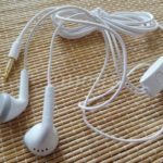 SAMSUNG Handsfree Samsung Earphone Samsung Galaxy Original Made in Vietnam Headset Kabel Bass Jernih Mic Telepon Suara Sterero Jack 3.5mm untuk Semua HP Android Type J Series A Series S Series In Ear Monitor Musik Gaming Praktis Awet Kualitas Terbaik