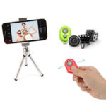 Remote Shutter Bluetooth Tomsis Kamera Wireless Tombol Foto Jarak Jauh Shutter Kamera HP untuk Android iPhone iOS Alat Bantu Selfie Video Vlog Konten TikTok Praktis Portable Jarak 10 Meter Koneksi Cepat Awet Ringan Aksesoris HP Kualitas Terbaik