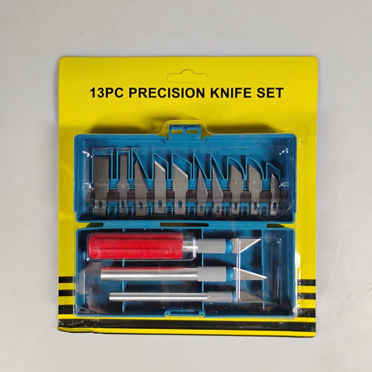 KNIFEZER Set Pisau Ukir Seni 13in1 Crafting Knife A-003 dengan 13 Mata Pisau Presisi dan 3 Gagang Anti Slip untuk DIY Kerajinan Kayu Karton Karet Styrofoam Seni Ukir Detail dan Model Making untuk Pemula dan Pengguna Berpengalaman - Gambar 5