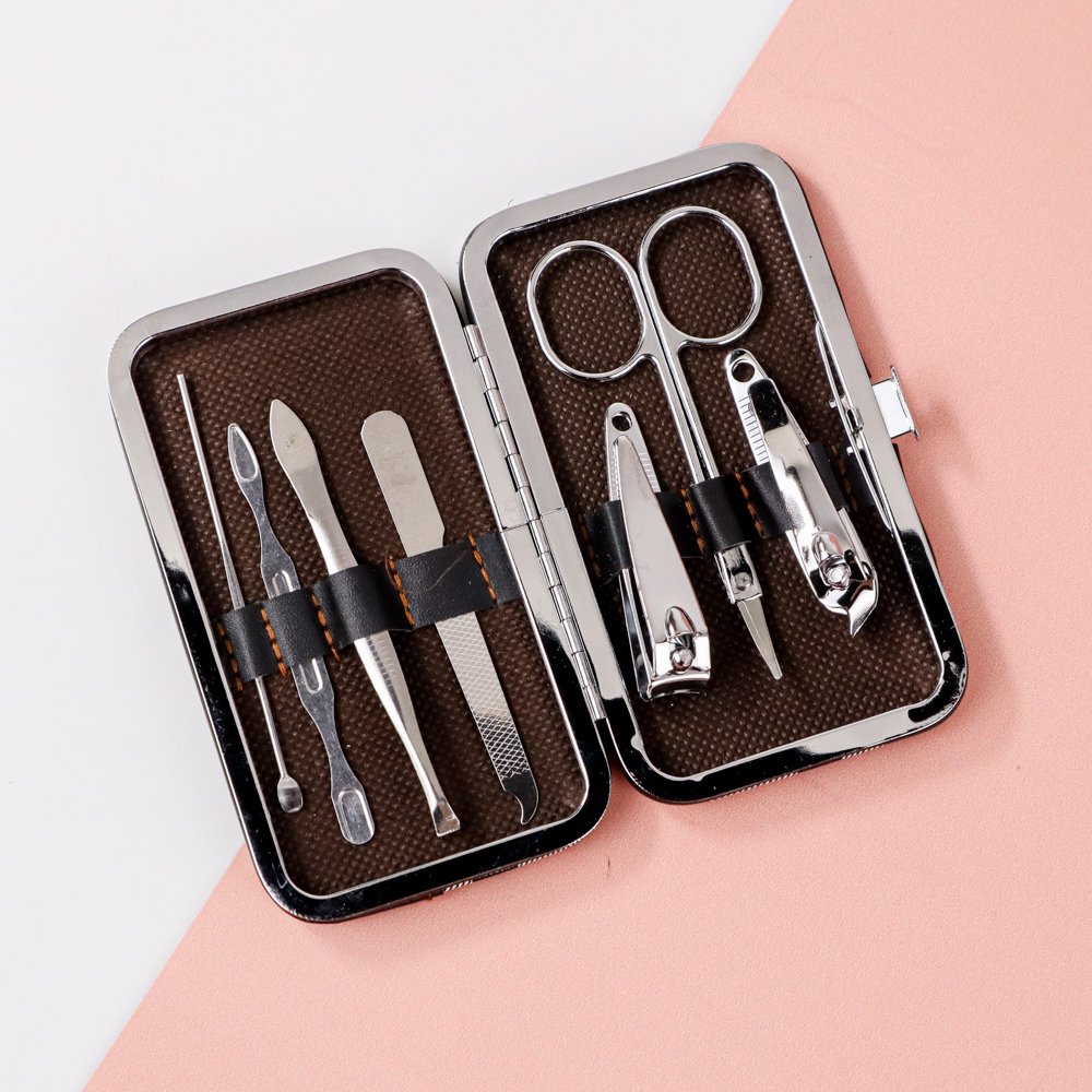 Biutte.co LA1-9 1 Set Manicure Pedicure 7 PCS Stainless Steel Alat Perawatan Kuku Telinga dan Alis Gunting Kuku Pinset Kikir Korekan Kuping Dilengkapi Case Penyimpanan Ringkas untuk Dibawa Bepergian - Gambar 10