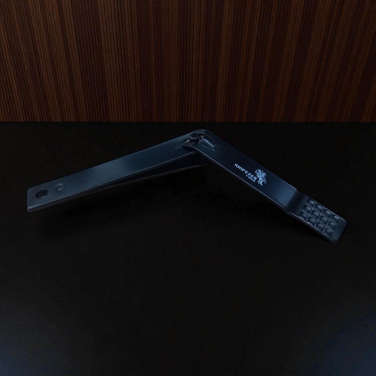 KNIFEZER Y-02ZJQ Gunting Kuku Manicure Pedicure Professional Stainless Steel Black, Pemotong Kuku Dewasa dengan Kepala Putar, Pisau Tajam, Handle Anti Slip untuk Memotong Kuku dalam Berbagai Posisi, Mudah Digunakan - Gambar 9