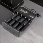 TAFFWARE Charger Baterai 4 Slot 18650 14500 18350 26650 AA AAA Li-ion MS-5D84A - Casan Baterai Vape Vapor Lampu Senter SWAT LED Indikator Fast Charging Pengisi Daya Baterai Cas Isi Ulang Universal USB Desktop Charger Anti Panas Aman Stabil Murah Original