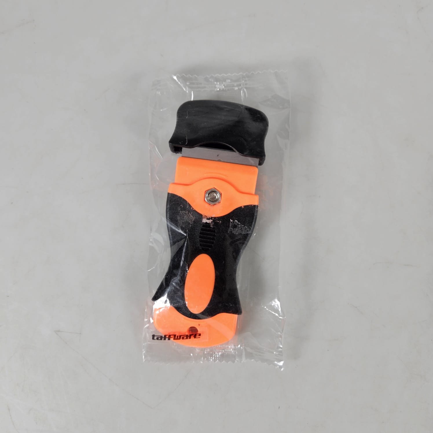 Taffware Alat Pengupas Stiker QD-0485 Scraper Knife Serbaguna untuk Mobil Motor Car Sticker Scotlet Pengikis Lem Stiker dengan Mata Pisau Tajam Dapat Diganti, Gagang Plastik Ringkas Ukuran 10.6x4.5cm - Gambar 10
