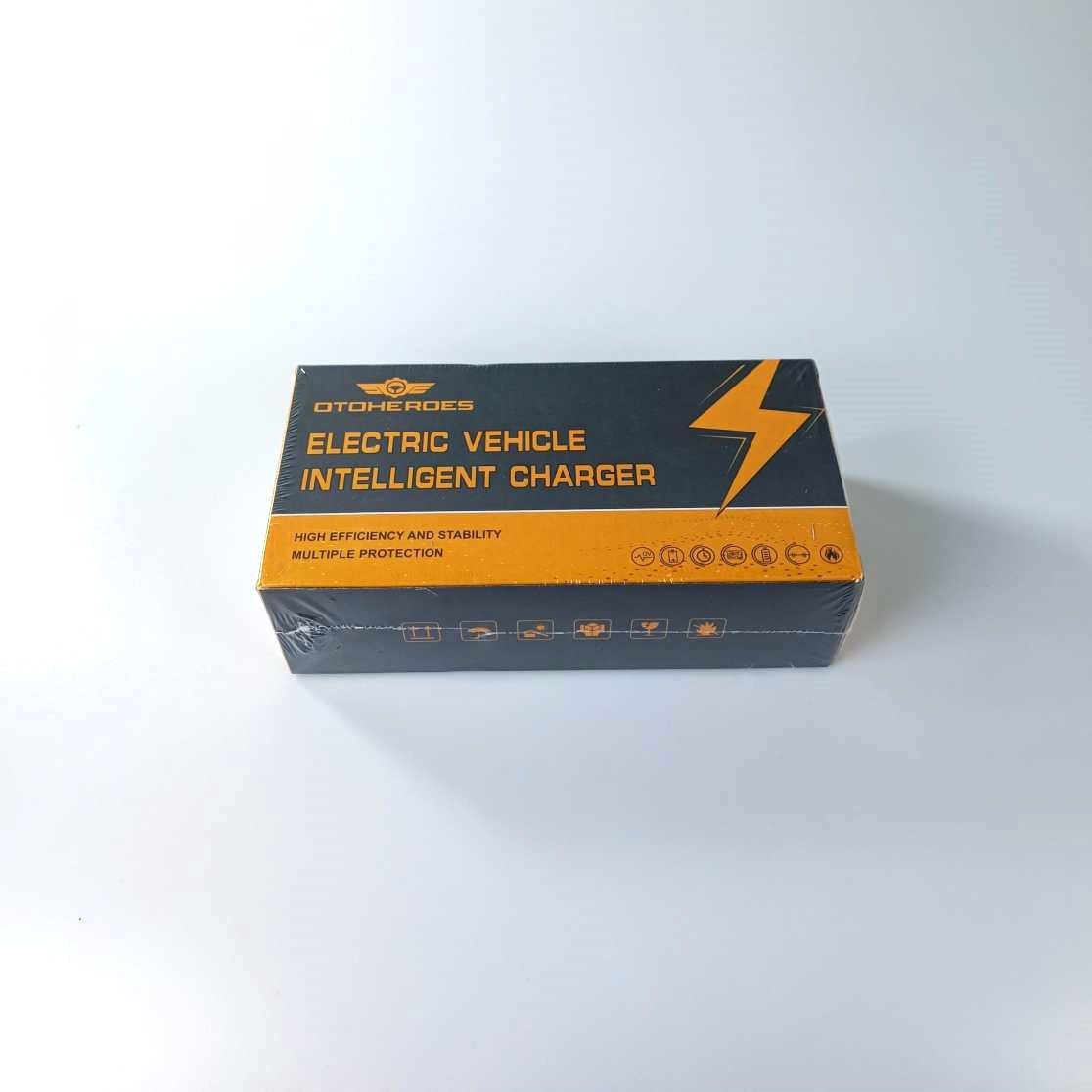 OTOHEROES Charger Aki Motor Listrik 48V 20Ah YF2021-12 Adaptor Baterai Lead Acid 2.8A Output 59.2V EU Plug dengan Lampu Indikator untuk Skuter E Bike Uwinfly Selis Exotic Goda Genio OFERO KHINZAL - Gambar 8