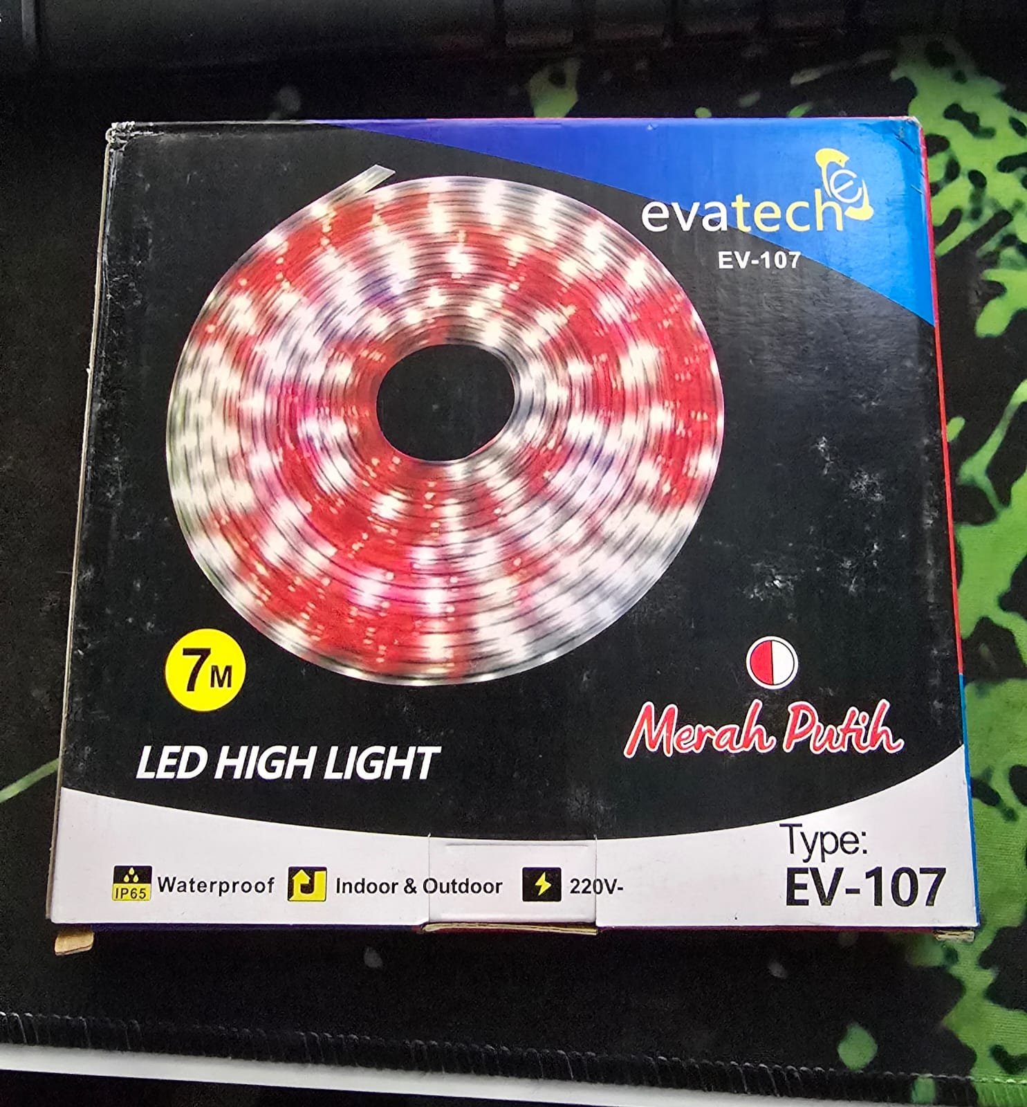 Lampu Hias Selang LED 7M RGB Rainbow Warna Warni Merah Putih untuk Dekorasi 17 Agustus Natal Tahun Baru Lebaran Pesta Ulang Tahun Indoor Outdoor Tahan Air Colok Listrik AC Mode Kedip dan Nyala Tetap - Gambar 6