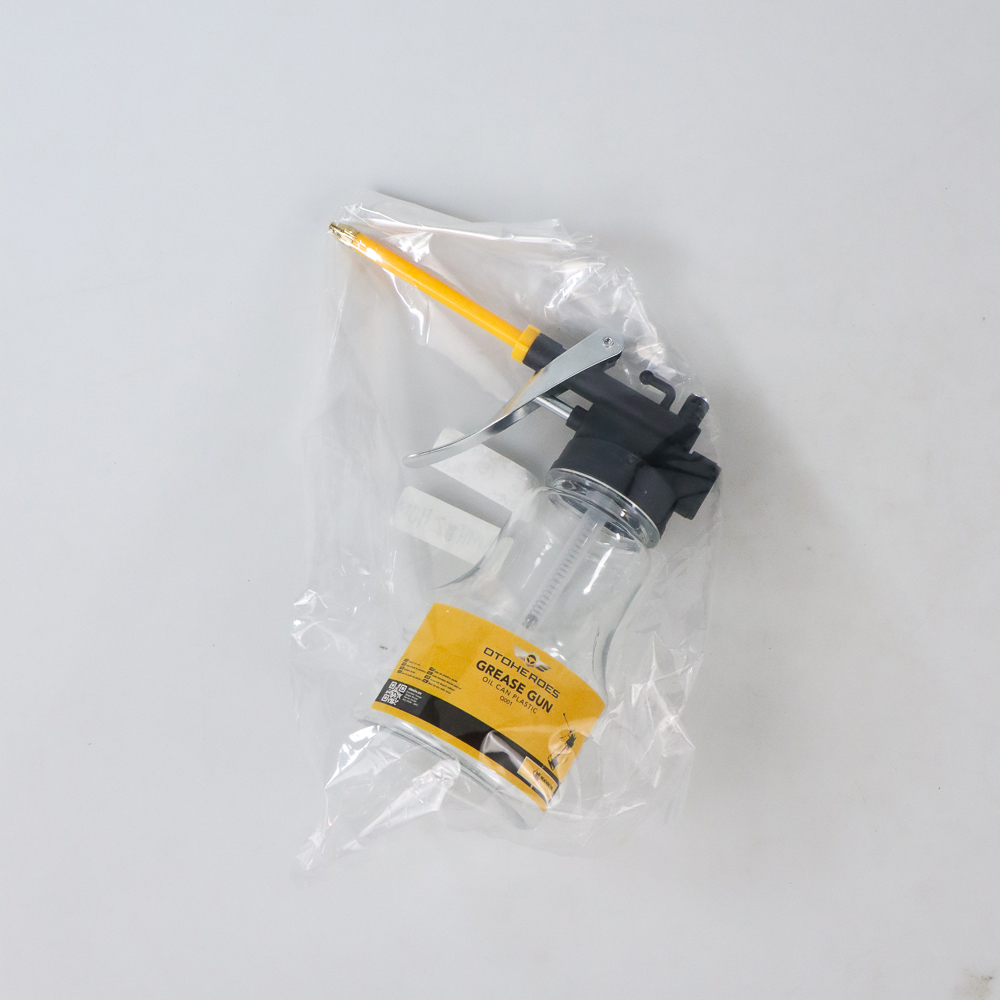 OTOHEROES Botol Minyak Oli 250ml Oil Can Spray Gun High Pressure Grease Gun Q001 Wadah Pelumas Pompa Oli dengan Nozzle 8cm Lubang 2mm Tuas Metal untuk Mesin Jahit Motor Mobil Sepeda Engsel dan Peralatan Mekanik - Gambar 9