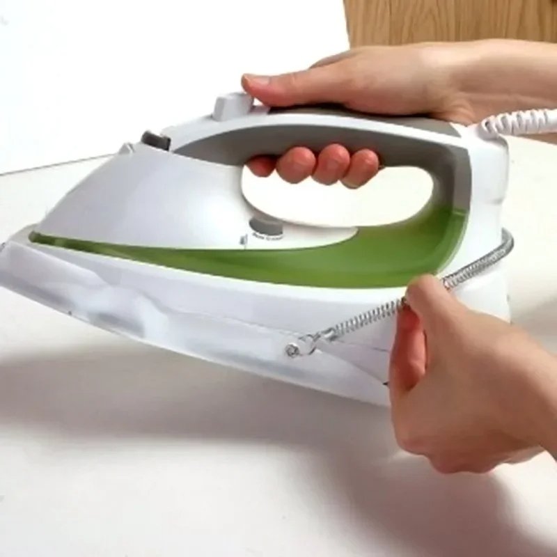 TaffHOME Cover Setrika 0400 Anti Lengket Non-Stick Teflon Tahan Panas Pelindung Alas Setrika dengan Pengait Pegas Membantu Menyalurkan Panas Secara Merata dan Mengurangi Risiko Pakaian Bolong atau Terbakar - Gambar 10