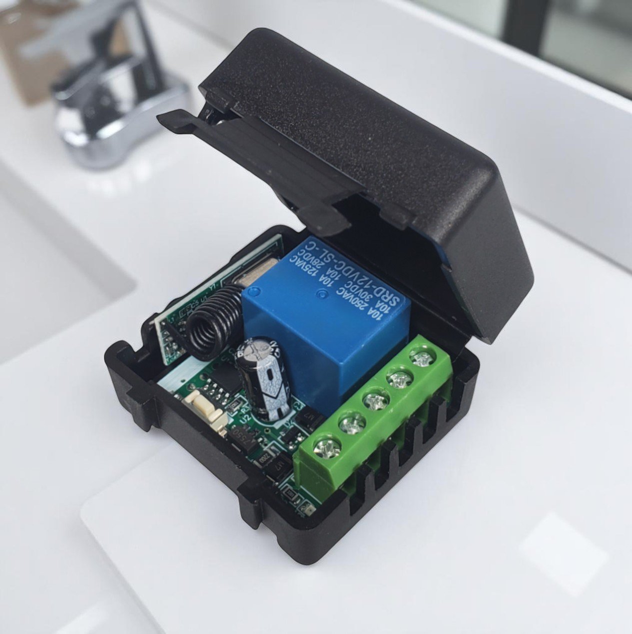 Taffware S43 Wireless Remote Relay 433MHz RF Universal Transmitter Receiver DC 12V dengan Remote Kontrol dan Gantungan Kunci untuk Saklar Jarak Jauh Lampu Pagar Perangkat Elektronik Sensitivitas Receiver -108 dBm - Gambar 3